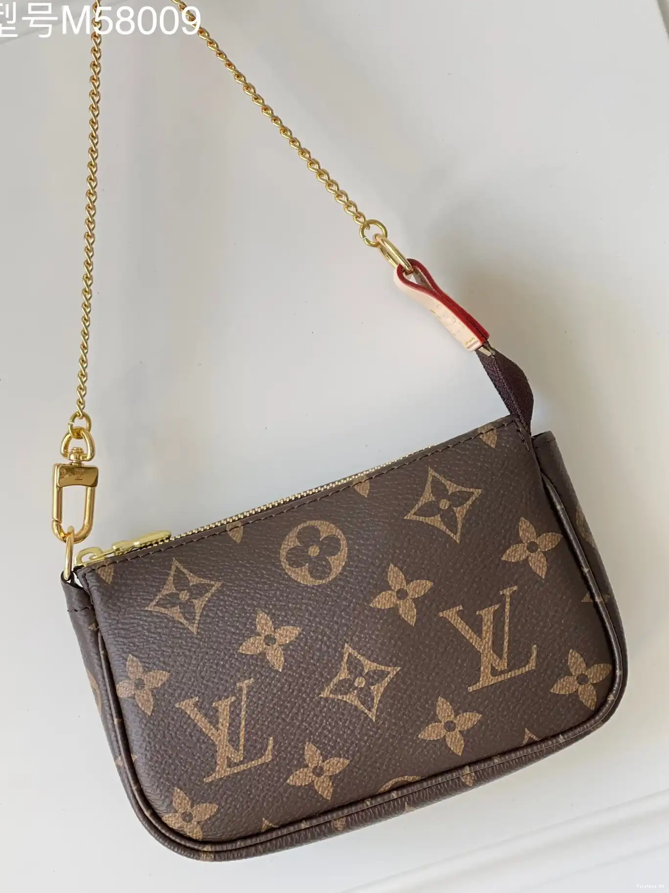 Firstbag ru POCHETTE ACCESSOIRES MINI LOUIS VUITTON 0523